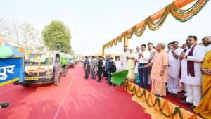 यूपी में अब कूड़ा भी होगा उपयोगी, सीएम योगी ने गार्बेज ट्रांसफर स्टेशन का किया लोकार्पण।