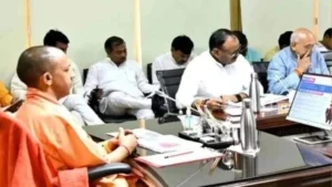 योगी कैबिनेट की बैठक में किसानों से लेकर उद्योग तक, विकास से जुड़े 10 अहम प्रस्तावों पर लगी मुहर।