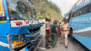Amarnath Yatra में बड़ा हादसा: तीर्थयात्रियों से भरी 3 Buses आपस में टकराईं, 36 Devotees Injured