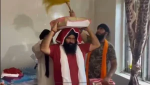 बाढ़ के बीच Faith और Humanity की मिसाल: AAP MLA ने Guru Granth Sahib का स्वरूप सुरक्षित स्थान पर पहुंचाया, CM और MLAs ने वेतन दान किया