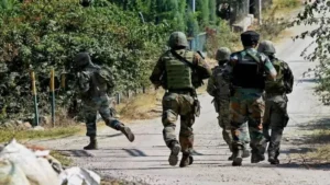 Kulgam में मुठभेड़: एक आतंकी ढेर, Army का junior commissioned officer घायल, Operation जारी