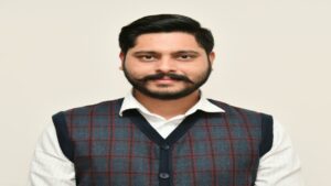 Congress नेताओं ने Guru Sahib की तस्वीरों के ऊपर अपनी photos लगाकर Sikh sentiments को आहत किया: Sherry Kalsi