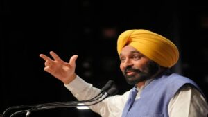 606 कर्मचारियों को नियुक्ति पत्र देंगे सीएम मान:टैगोर थिएटर में चल रहा कार्यक्रम, 17000 नौकरियां देने का ऐलान कर चुकी सरकार