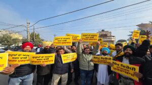 जालंधर में आतिशी के VIDEO पर बवाल:AAP कार्यकर्ताओं ने कांग्रेस विधायक का आवास घेरा