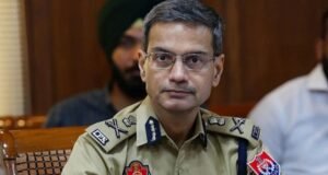 तरनतारन में बड़ी कामयाबी, BSF और पंजाब पुलिस ने हथियारों की बड़ी खेप बरामद की